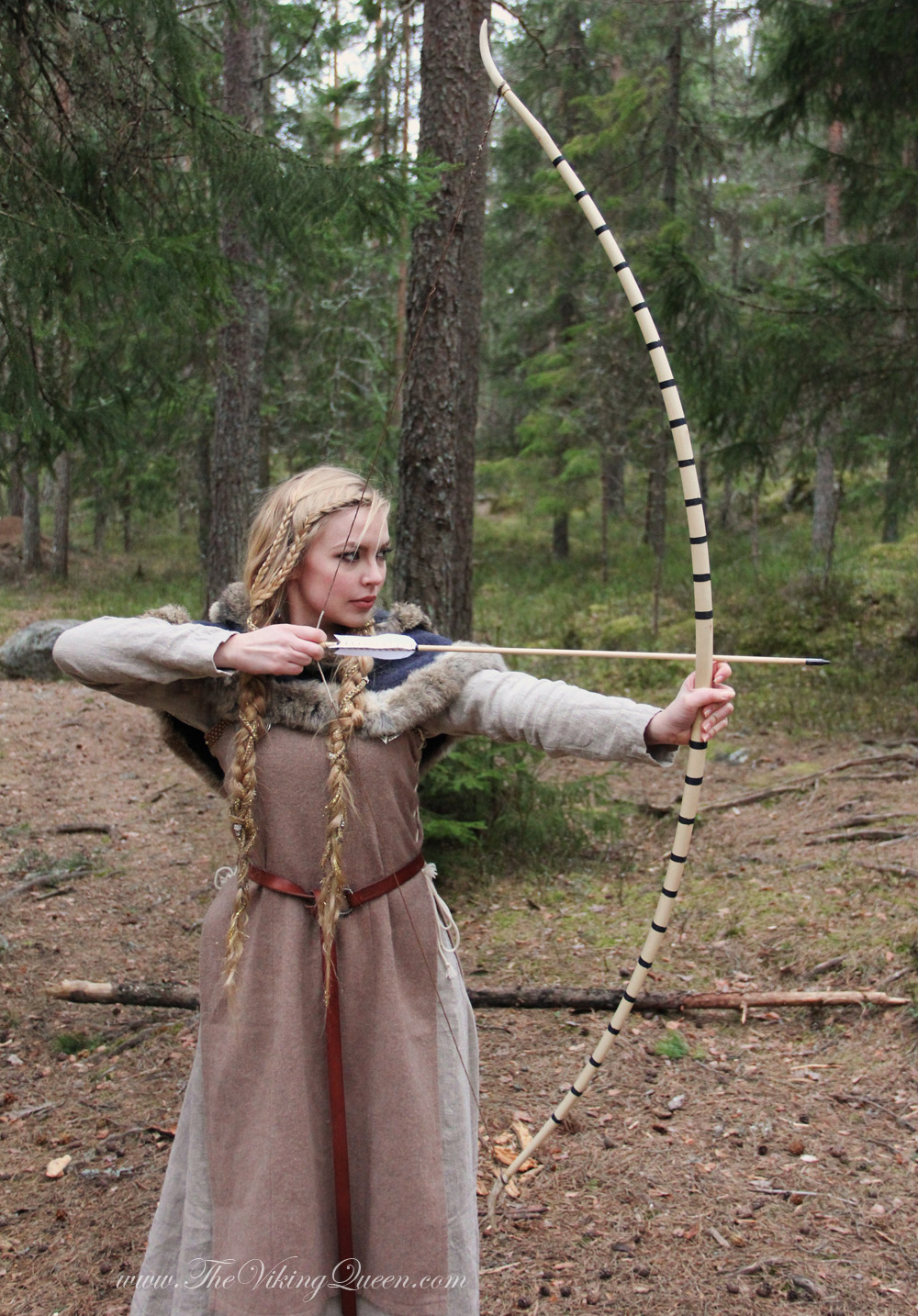 Nude girl Slavic girls in Tabuk