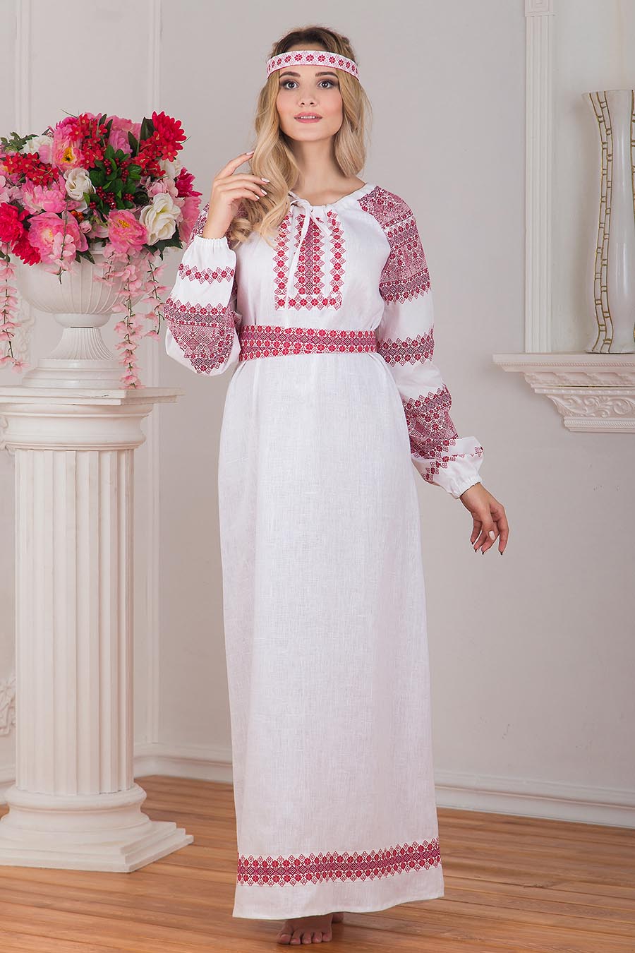 A playful frame from Women in Slavic costumes — online in Tabuk